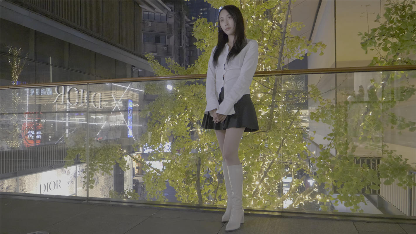 [都市丽人]成都太古里街拍021